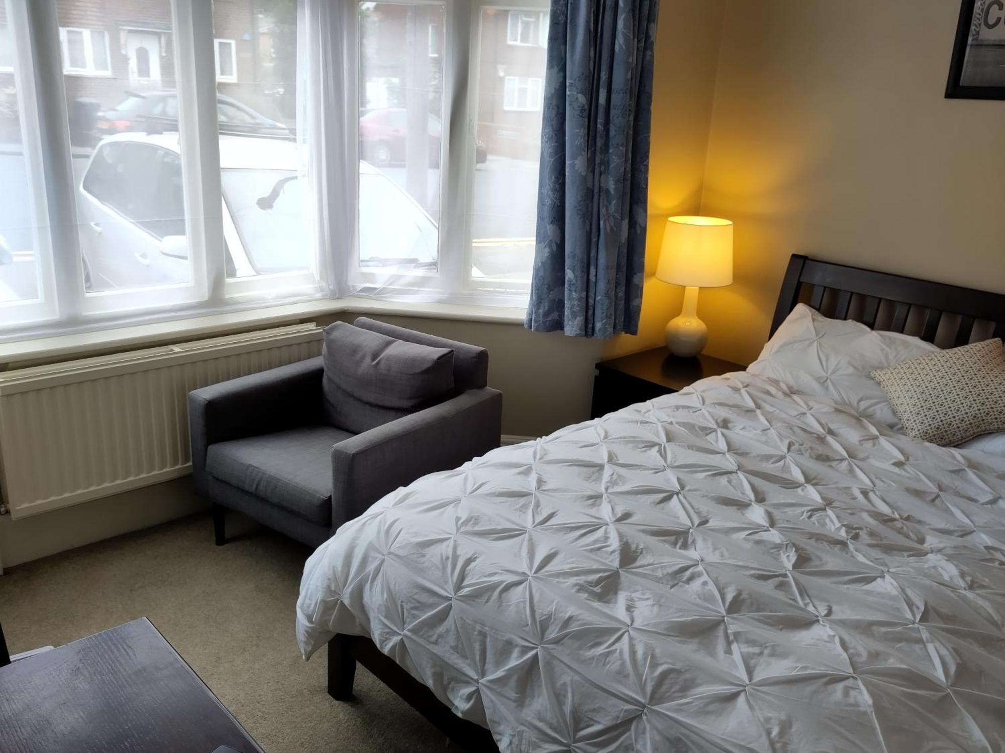 Amherst Guesthouse Рединг Екстериор снимка