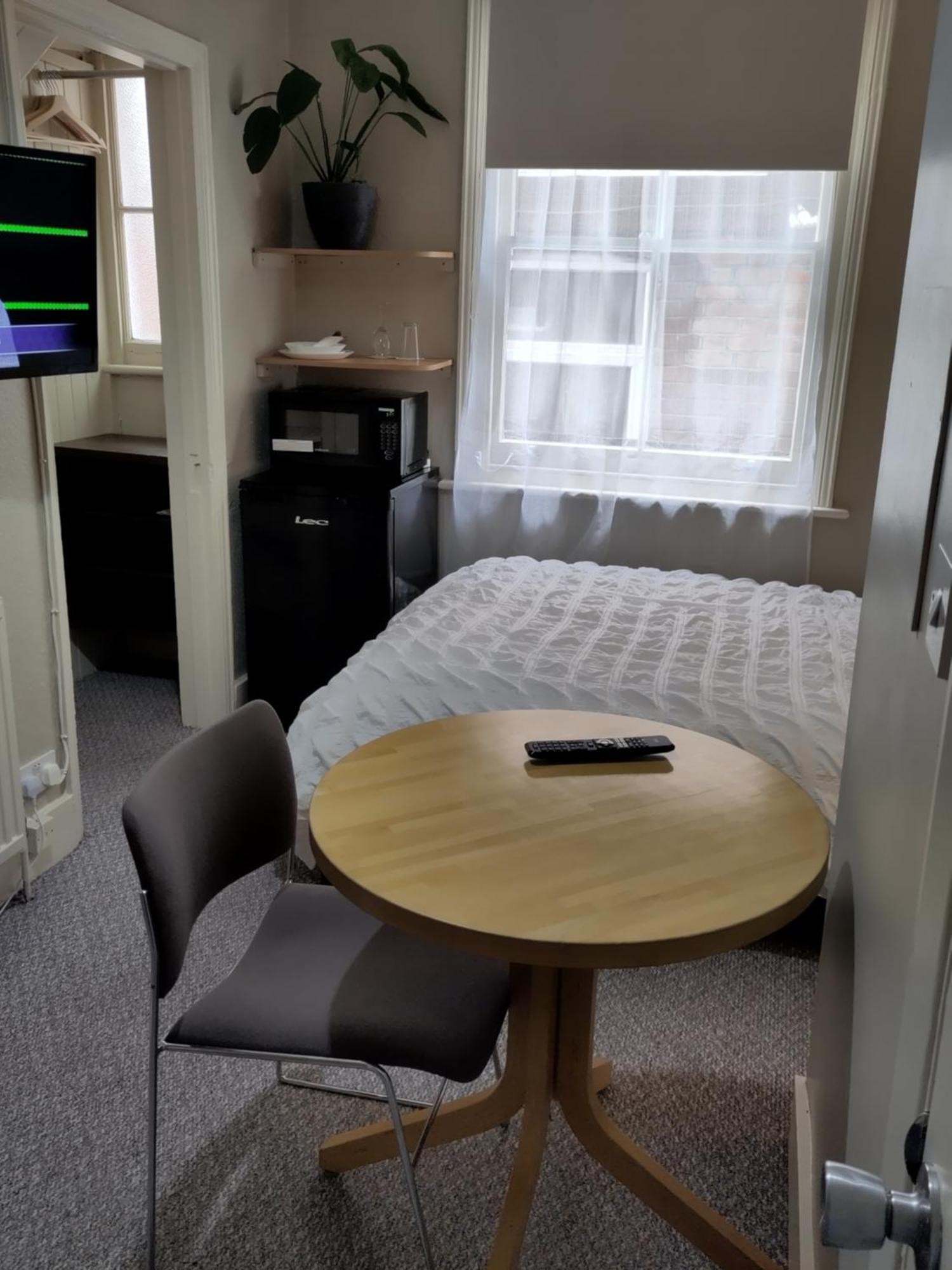 Amherst Guesthouse Рединг Екстериор снимка